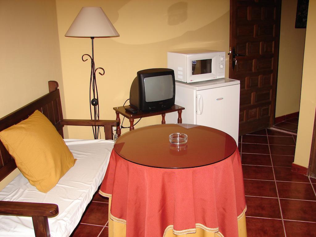 La Boticaria Casa Rural Apartamento Descargamaría Zewnętrze zdjęcie