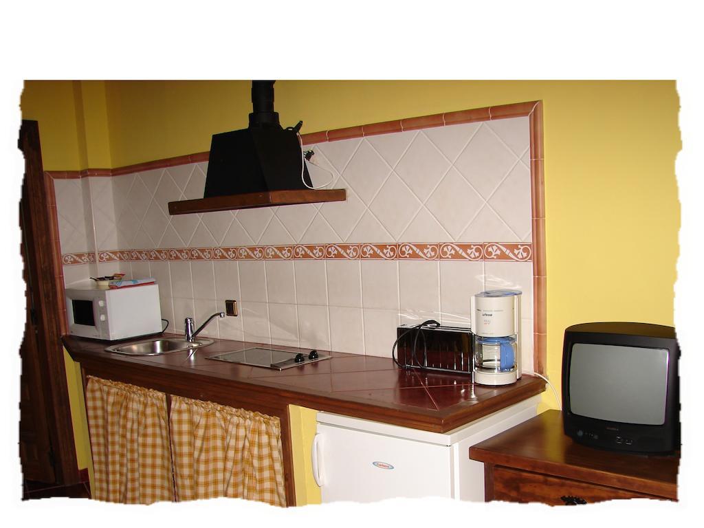 La Boticaria Casa Rural Apartamento Descargamaría Pokój zdjęcie